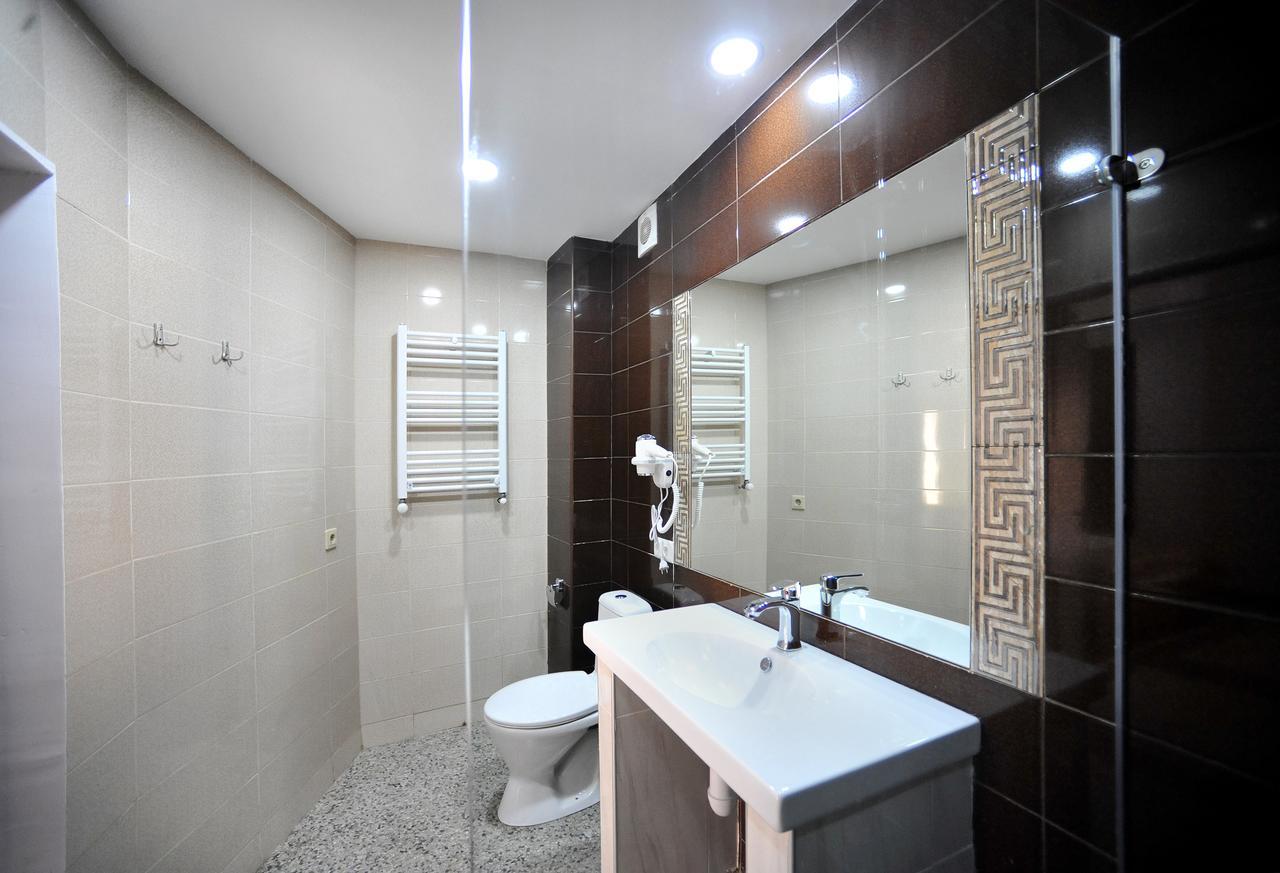 Rk City Hotel Tbilisi Exterior foto